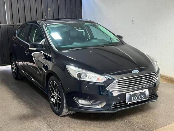 FORD FOCUS 2.0 TITANIUM 16V FLEX 4P POWERSHIFT